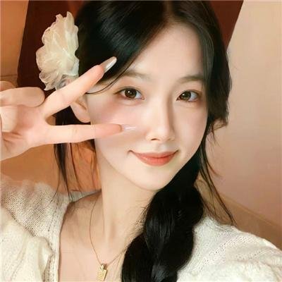 俏如彩蝶飞飞飞